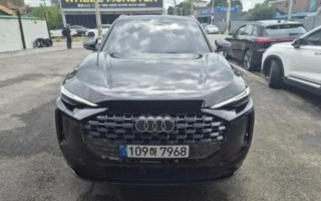 인천중고차개인직거래 Q5 (80A) 40 TFSI 콰트로 어드밴스드 매물 사진 19 - 2025/12 10,836km