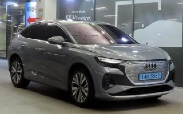 인천중고차개인직거래 Q4 e-트론 40 스포트백 매물 사진 6 - 2024/08 54,179km