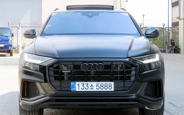 인천중고차개인직거래 Q8 55 TFSI 콰트로 프리미엄 매물 사진 9 - 2024/08 7,123km