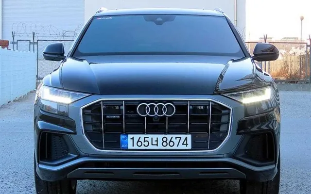인천중고차개인직거래 Q8 45 TDI 콰트로 프리미엄 매물 사진 17 - 2022/01 67,310km